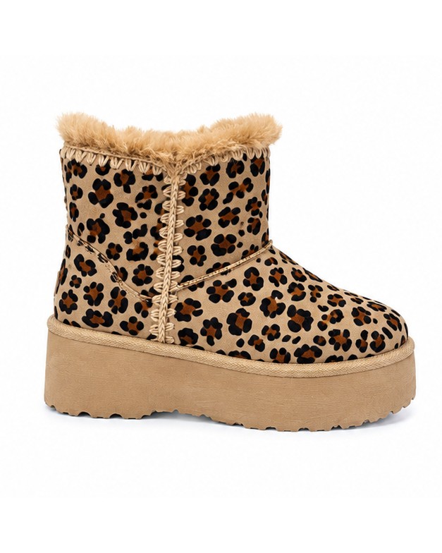 Pantubotas Carla